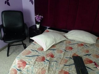 Erotik görüntülü sohbet KarinaPrath