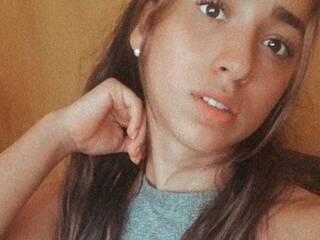 Erotik görüntülü sohbet KarlaIce