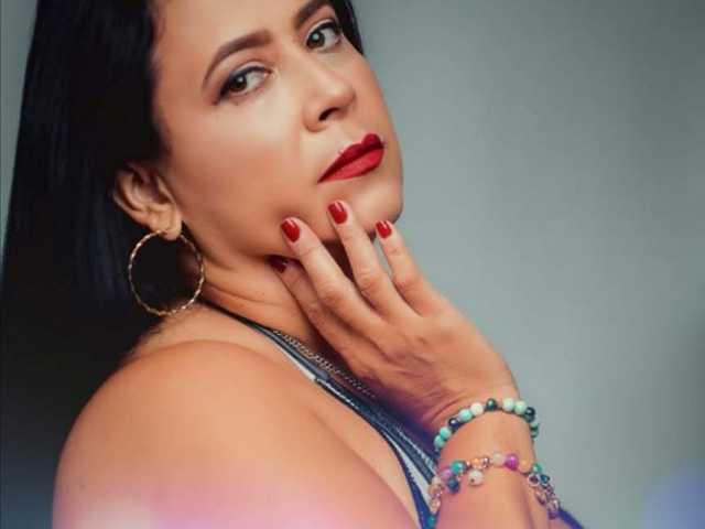 Profilin fotoğrafı Karlatomm40