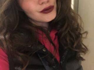 Erotik görüntülü sohbet karmelllita