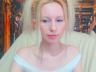 Fotoğraflar KassiaDinn lovens on!!!! 100 titts; 200 naked; add friend 50; play with toy and in roleply in pvt!!!