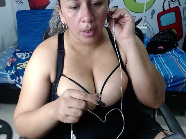 Fotoğraflar katalellalove #bigboobs#bigass#mature#pusyy#squirt#suckniples#suckdildo#belly#latina#young#deepthroat#pvt#lovense#ebony#anal#