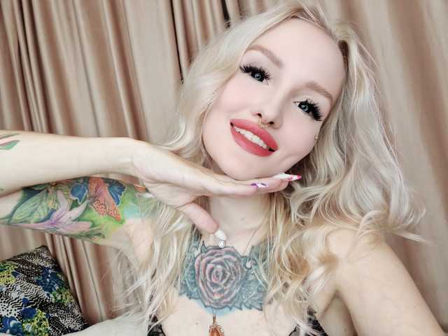 Profilin fotoğrafı KateMonroe