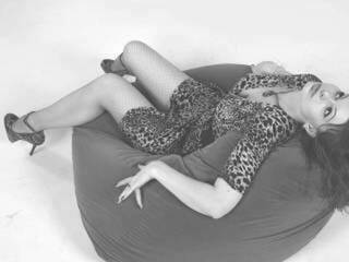 Erotik görüntülü sohbet katesunny