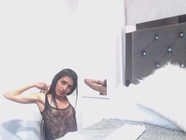 Yayın ekran görüntüleri KATIA-DEE