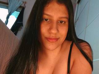 Erotik görüntülü sohbet katieliins