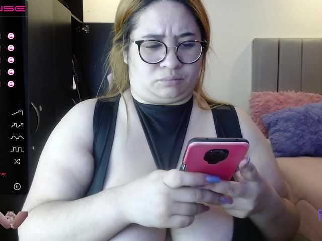 Yayın ekran görüntüleri katrina-boobs