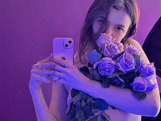 Erotik görüntülü sohbet Kattitoffy