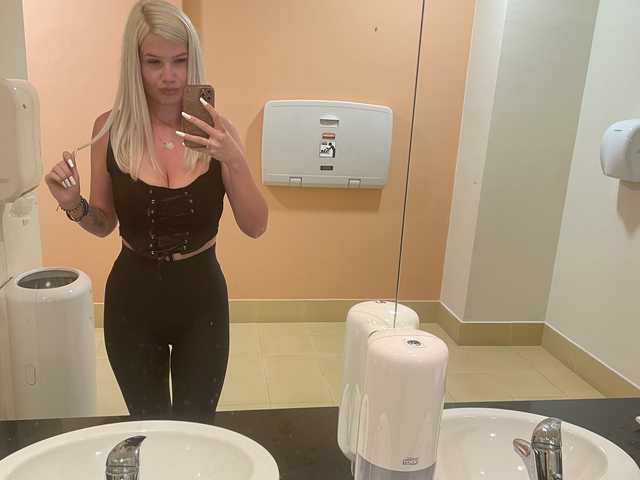 Profilin fotoğrafı Kattyblonde