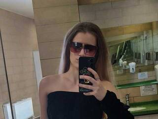 Erotik görüntülü sohbet KatyaRose