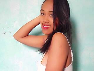 Erotik görüntülü sohbet Keirah