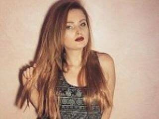 Erotik görüntülü sohbet keirakn