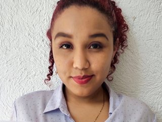 Erotik görüntülü sohbet KelsaPrice