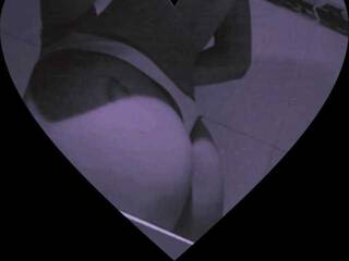 Erotik görüntülü sohbet Kendralotus