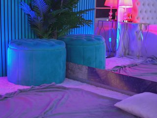 Erotik görüntülü sohbet KendraMoon