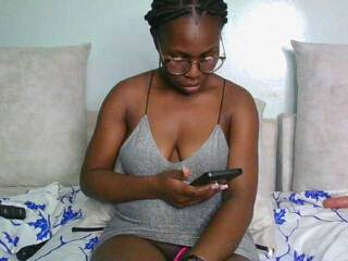 Erotik görüntülü sohbet kerry-2