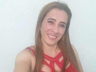 Erotik görüntülü sohbet KeylaDavies