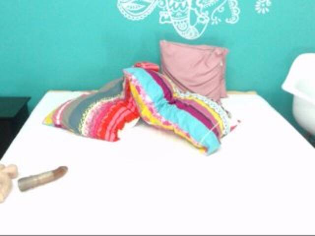 Yayın ekran görüntüleri khloeferry