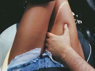 Profilin fotoğrafı KinkyKoupl