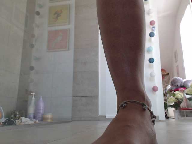 Yayın ekran görüntüleri KinkyMoni