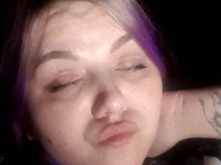 Erotik görüntülü sohbet Kira-Kriss