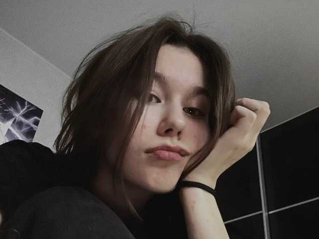 Profilin fotoğrafı KiraTwinkie