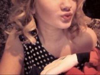 Erotik görüntülü sohbet kiro4kalux