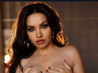 Erotik görüntülü sohbet Kisskovaa