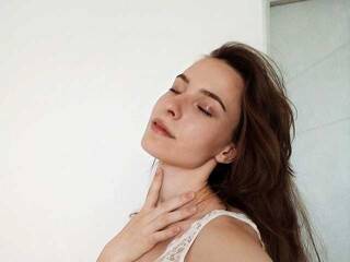 Erotik görüntülü sohbet MilennaKiss