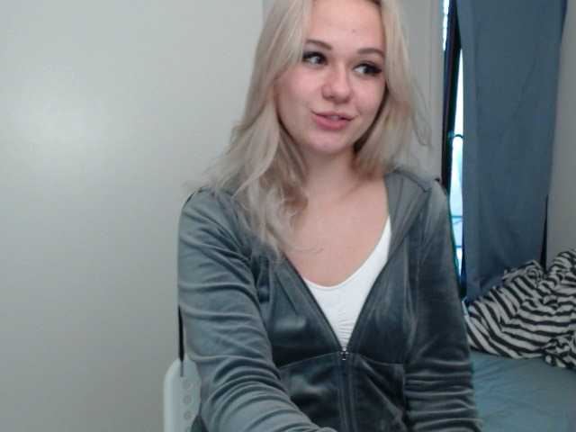 Yayın ekran görüntüleri Kittenbabys