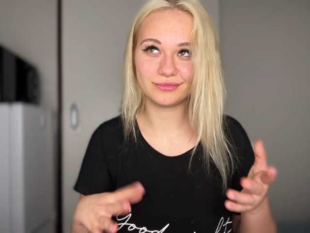 Yayın ekran görüntüleri Kittenbabys