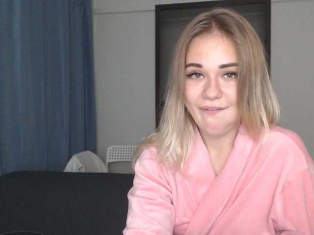 Yayın ekran görüntüleri Kittenbabys