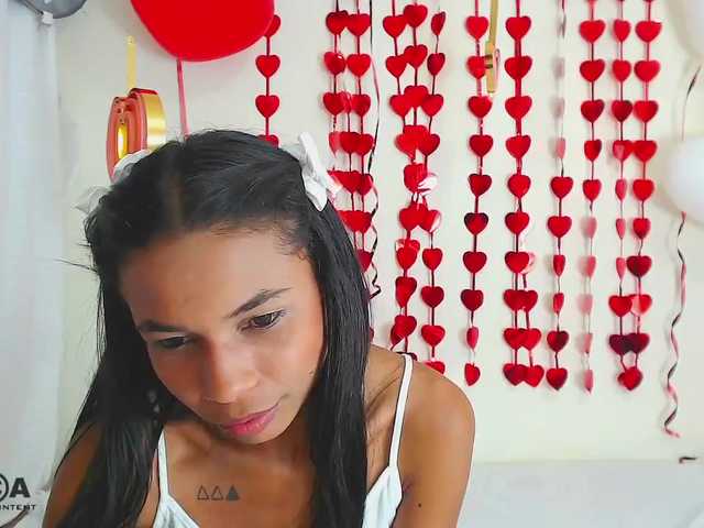 Yayın ekran görüntüleri Kittyfly