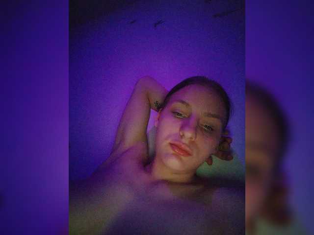 Yayın ekran görüntüleri KittySexlooly