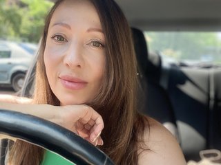 Erotik görüntülü sohbet Lina_Lina