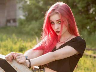 Erotik görüntülü sohbet Kriiistal