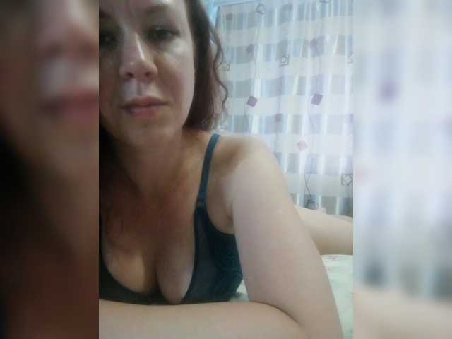 Fotoğraflar KrisKrisss dance- 100 tks,Tits- 200 tks,strip- 300, pussy play 500