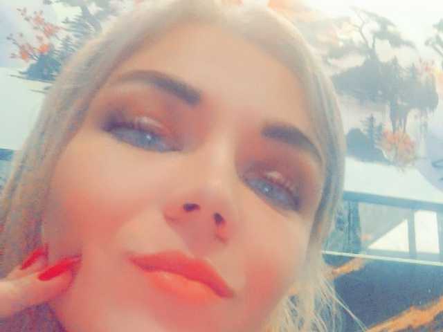 Profilin fotoğrafı Ksksks228ks