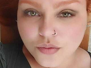 Erotik görüntülü sohbet Kylemorgan