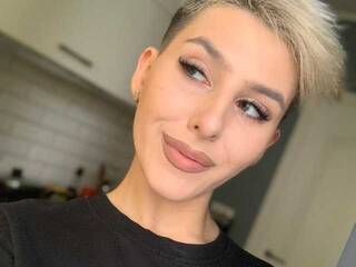 Erotik görüntülü sohbet kylewhite05