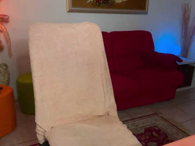 Yayın ekran görüntüleri KylieKam