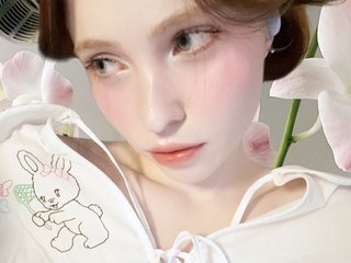 Erotik görüntülü sohbet l1ttle_p0ppy