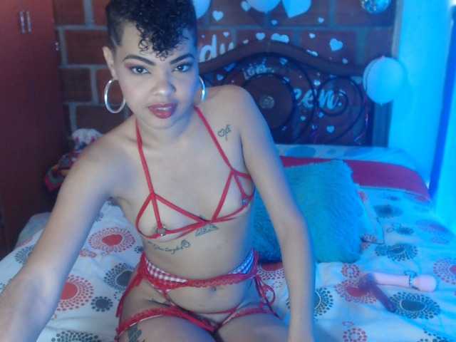 Fotoğraflar ladyqueen19x INSTANT SQUIRT FOR 100 tokens ,how much squirt make me ?? #anal #squirt #ebony