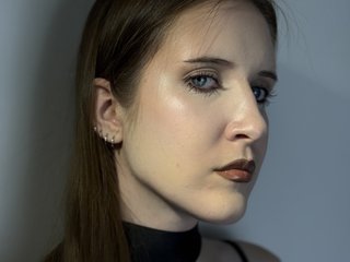 Erotik görüntülü sohbet LanaBananab