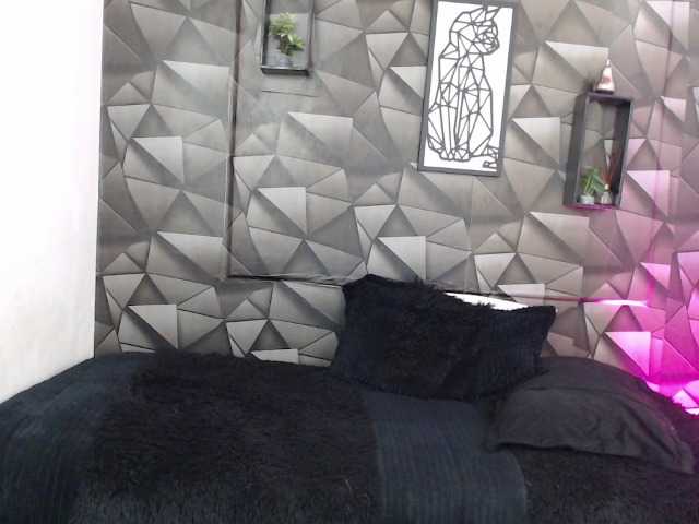 Yayın ekran görüntüleri LanaCollins