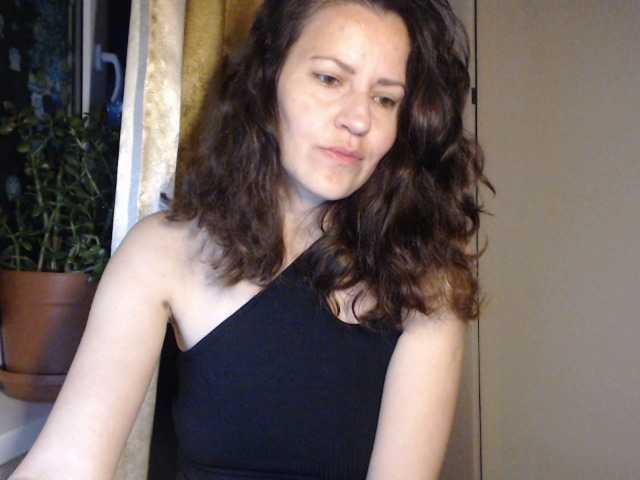 Yayın ekran görüntüleri Larianna