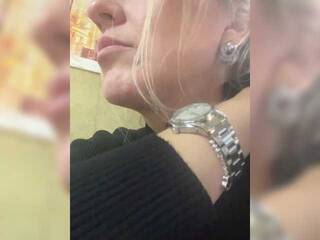 Erotik görüntülü sohbet Lasiia