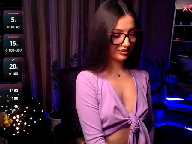 Fotoğraflar LauraBess ⭐ FUN TIME GUYS;) ⭐#lovense is ON* Before private write in PM* Let's dive into the world of pleasure and pleasant emotions together:)