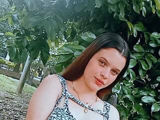 Erotik görüntülü sohbet lauraleeii