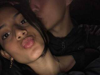 Erotik görüntülü sohbet LAUREN-SEBAS